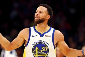 NBA排行榜（探索NBA球队排名变动及明星球员的表现）