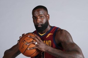 2021年NBA战力指数排行榜（全面分析NBA球队战力指数，探讨争冠热门和黑马球队）