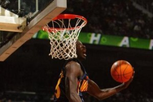 NBA历史弹跳能力排行榜（NBA历史上最具惊艳弹跳能力的球员及其传奇故事）