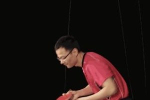 乒乓球横拍抛球发球技巧（掌握乒乓球横拍抛球发球的关键技巧和训练方法）