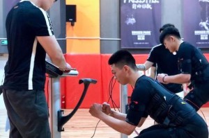 幼儿篮球一对一进攻防守训练的重要性（提升幼儿篮球技能，培养团队合作意识的关键）