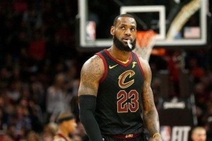 NBA慈善家排行榜（探索NBA球员们的慈善事迹，揭秘他们的影响力）
