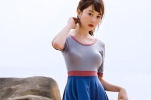 夏日清凉潇洒，男士游泳衣服搭配技巧（流行搭配秘籍，穿出时尚魅力）