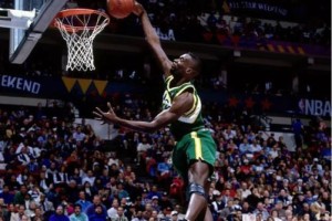 NBA投篮扣篮排行榜（炫酷飞身扣篮、准确投射命中，NBA超级明星们的顶尖技艺令人惊叹）