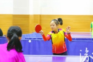 乒乓球技巧大揭秘（如何正确扣球，打出绝佳表现）