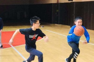 青训篮球防守训练的重要性（从基本功到战术应用，构建青少年篮球防守基石）