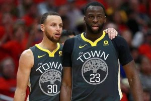 NBA生涯效率排行榜（揭秘NBA历史上效率最高的球员及其统计数据）