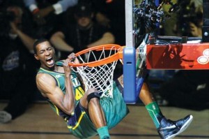 NBA球星扣篮排行榜（挑战极限、令人叹为观止的扣篮绝技）