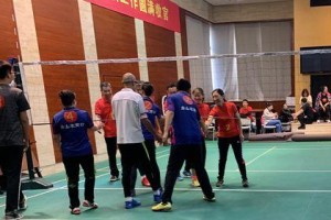 排球裁判员的舞蹈动作要领——优雅与准确的裁判之舞（通过学习舞蹈动作要领提升排球裁判员的技能水平）