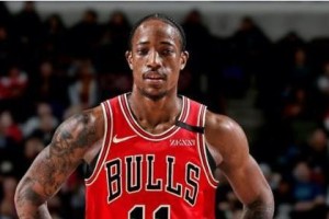 NBA历史绝招排行榜（揭示篮坛传奇背后的独特技巧和神奇战术）