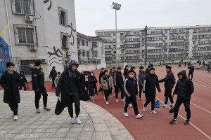 湖南体考足球技巧实用指南（掌握足球技巧，让你在湖南体考中脱颖而出）