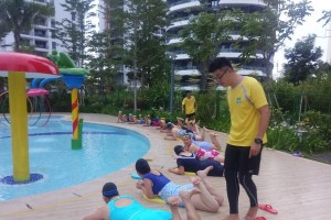 德国河流游泳技巧比赛（德国河流游泳技巧比赛的举办时间、地点及参与者）