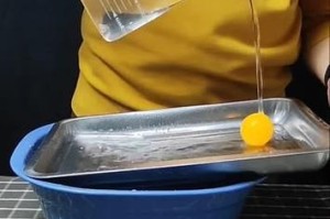乒乓球科学小实验——探索击球角度与球的弹跳关系（通过乒乓球科学小实验来探索击球角度与球的弹跳关系）