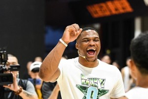 NBA球员工资排行榜（揭秘NBA球员工资榜单，以及工资背后的巨大差距）