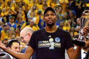 NBA总助攻排行榜前30（以勒布朗·詹姆斯为代表，统计NBA历史上最顶尖的助攻高手）