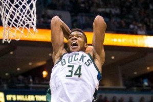NBA历年MVP排行榜前三（揭秘NBA历年MVP排行榜前三，他们的传奇之路）