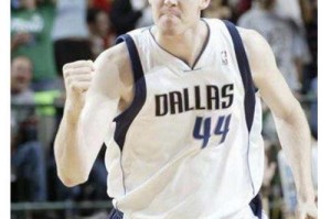 NBA历史记录排行榜（揭秘NBA历史中耀眼的纪录及其创造者）