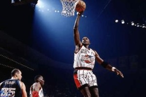 NBA历史最高篮板纪录榜排行榜（探索NBA球员生涯总篮板数的巅峰之路）