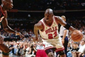 NBA历史排行榜第二名球星的辉煌征程（窥探历史第二人的篮球传奇）