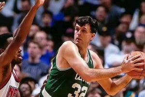 NBA大前锋排行榜（从巅峰表现到传奇巨星，探索这11年间最杰出的大前锋选手）
