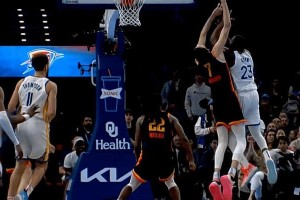 NBA历史上最令人惊叹的反绝杀时刻（揭秘排行榜中的关键绝杀瞬间，震撼人心的背后故事）
