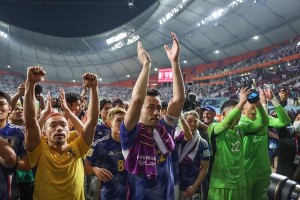 卡塔尔世界杯（探索2022年卡塔尔世界杯的里程碑和突破）