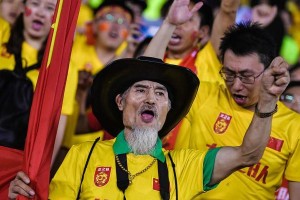 中国历史上的首次世界杯冠军（中国足球的巅峰时刻）