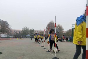 山东高考足球统招（全面提升绕杆技巧，为高考足球加分添彩）
