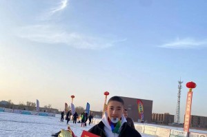 足球守门员的技巧与训练（保护球门是关键，守门员的技术要领及训练方法揭秘）