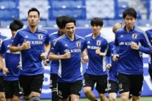 日本俄罗斯世界杯历史战绩剖析（从胜利到挫折，日本队在世界杯上的历程）