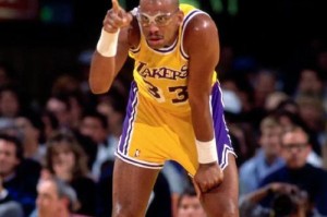 NBA十大球星有钱排行榜（揭秘篮球巨星身家，财富背后的秘密）
