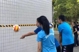 掌握排球垫球技术的要领（以简述口诀为主，轻松提升垫球水平）