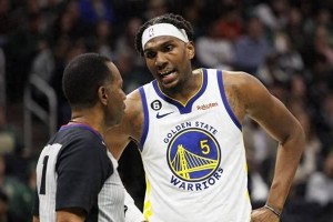 NBA球员生涯总薪水排行榜（探索NBA历史上薪酬最丰厚的球员，揭示财富背后的辉煌与努力）