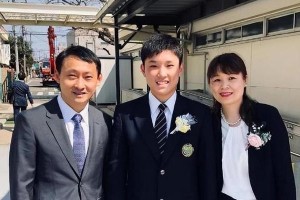乒乓球快球教学新手攻略（如何快速掌握乒乓球快球技巧）