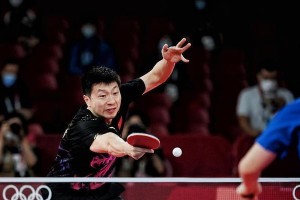 乒乓球横拍技巧大全（从零开始，成为乒乓球横拍高手！）