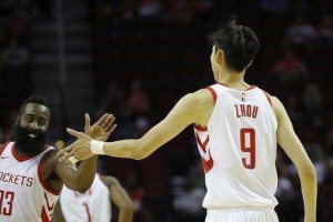 NBA历史上最令人瞩目的得分爆发排行榜（探索NBA历史上得分爆发最惊人的球员以及他们的表现和影响力）