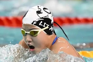 12岁孩子学游泳技巧（培养孩子的水中安全感，让他们拥抱泳池的快乐）