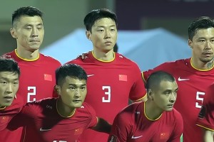 中国队在世界杯赛场上的历史与挑战（探索中国队世界杯之路，）