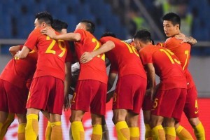中国队在世界杯上的历史地位（探究中国队参加世界杯的现状和发展趋势）