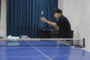 乒乓球发球的动作和技巧（掌握发球技巧提升乒乓球水平）