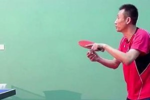 乒乓球低头扣杀的技术与策略（掌握低头扣杀，提升乒乓球水平）